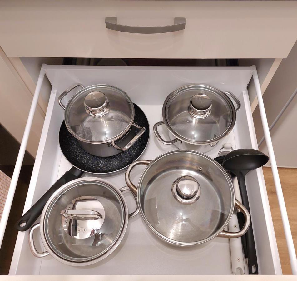Moderne Wohnung Mit Vollausstattung In Ruhiger Lage, W-Lan Grossrohrsdorf Kültér fotó
