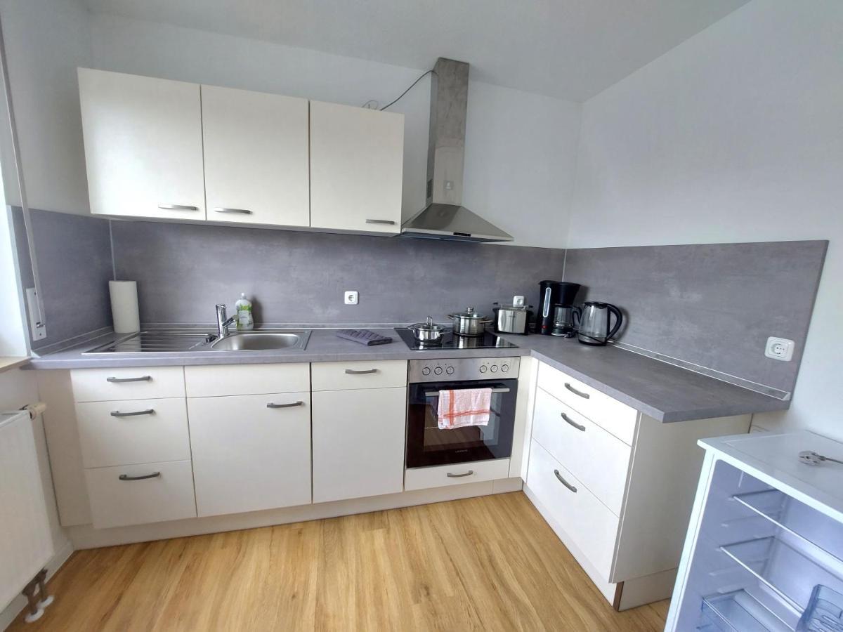 Moderne Wohnung Mit Vollausstattung In Ruhiger Lage, W-Lan Grossrohrsdorf Kültér fotó